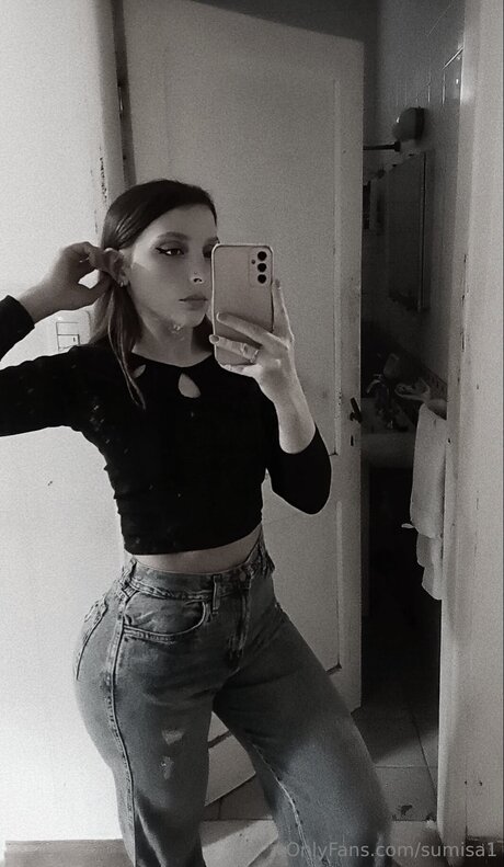 Sumisa1 hot model image