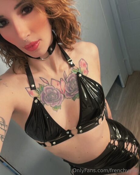 Frenchyy0o star nude pic