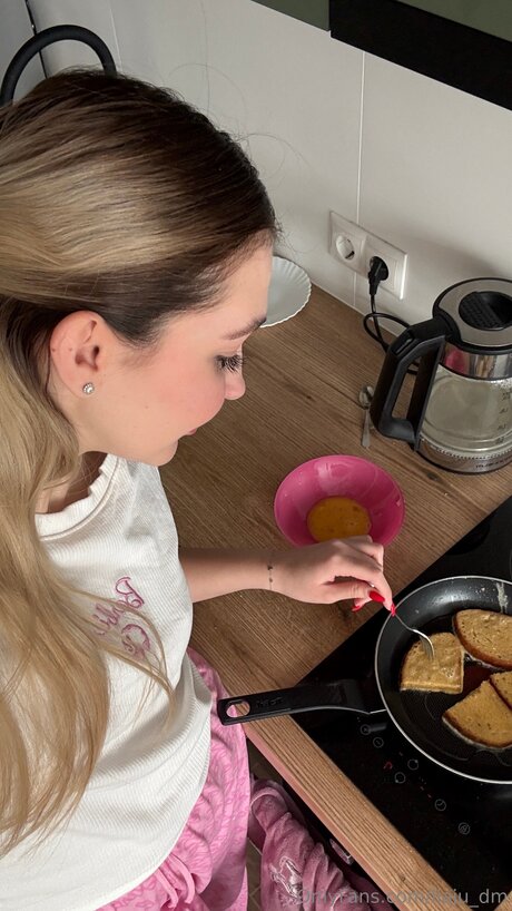 Liaju Dm star adult picture