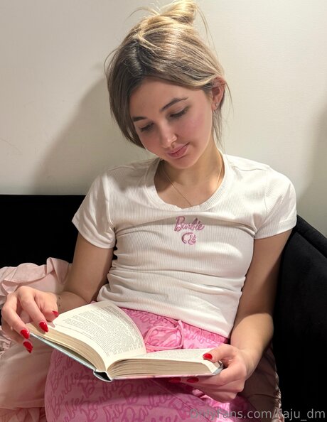 Liaju Dm pornstar exclusive image