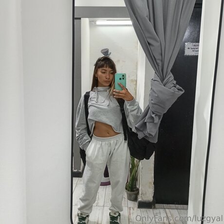 Luzgyal pornstar pretty img