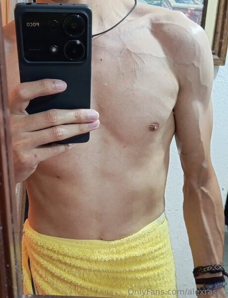 Alexrasec free model photo