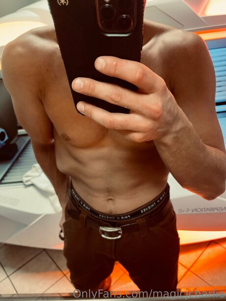 Magicjcharlie pornstar nude pic