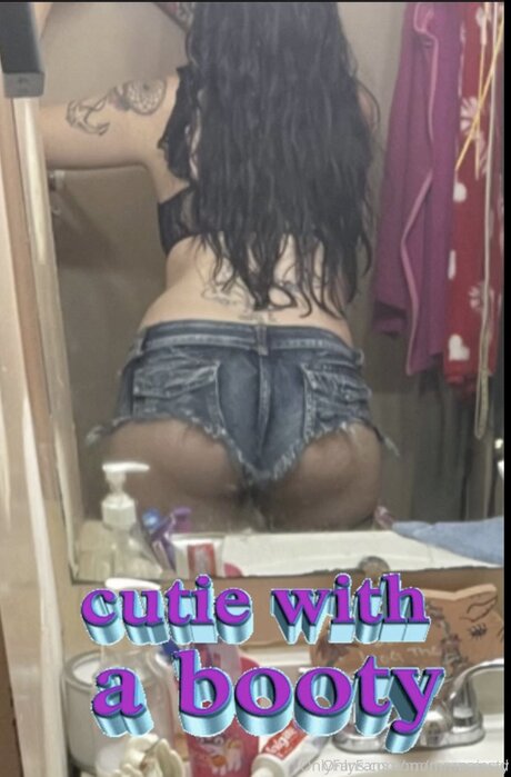 Mr Majesty erotic model image