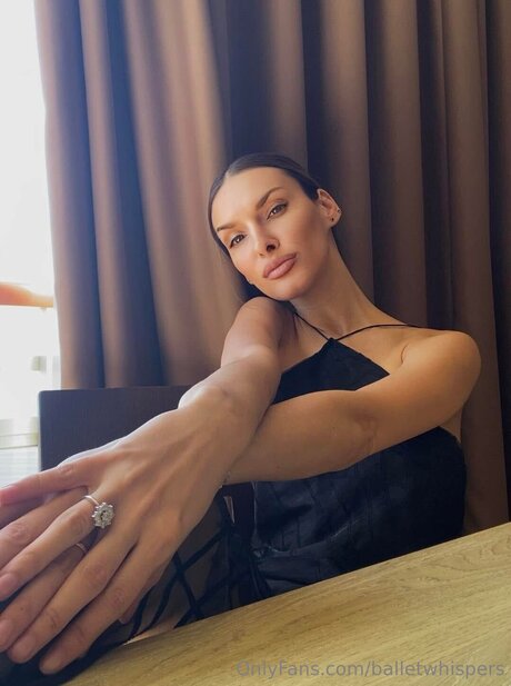 Balletwhispers erotic actress pics