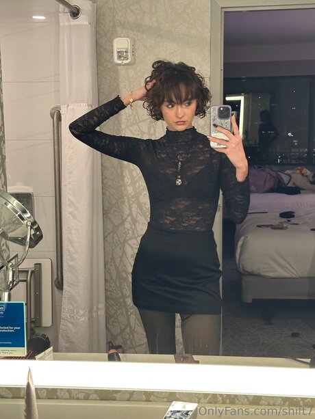 Shift7 nice model photo