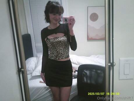 Shift7 exclusive model picture