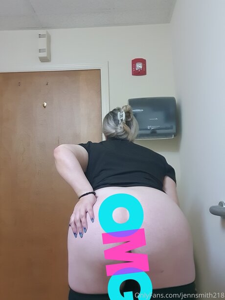 Jennsmith218 sexy pornstar img