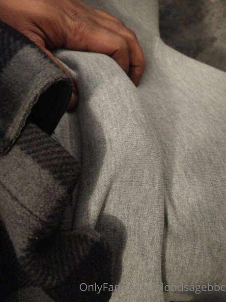 Bloodsagebbc pornstar nude pic