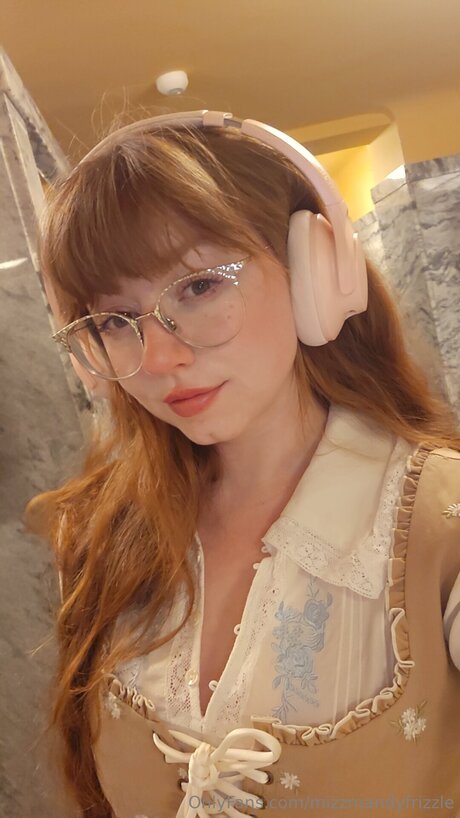 Mizzmandyfrizzle perfect actress picture