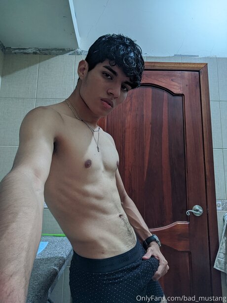 Bad Mustang hot star pics