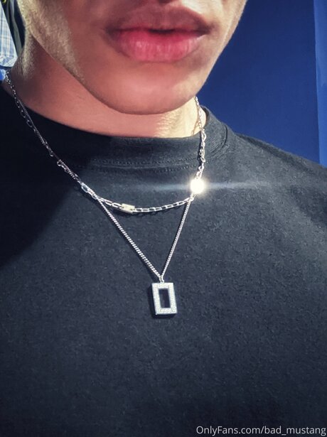 Bad Mustang sexy actress photos