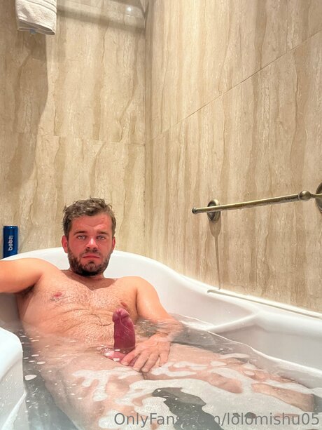 Lolomishu05 sexy model pics