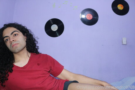 Alessandro9708 model free photo