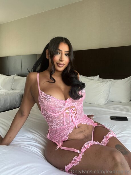 Lexdreams model high quality pic