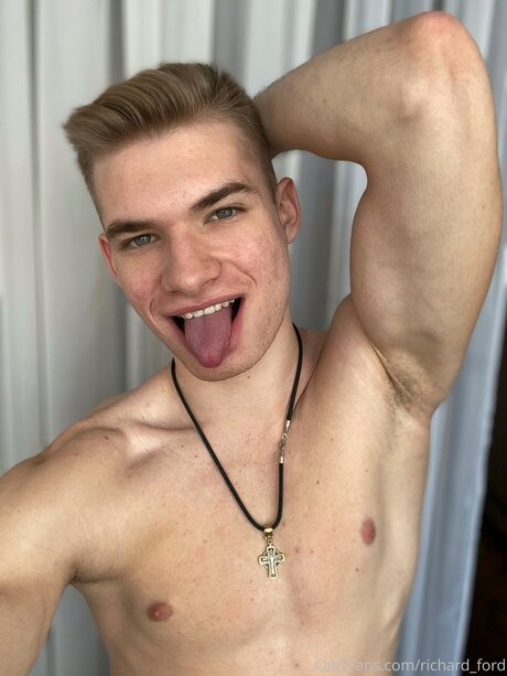 Richard Ford star adult pics