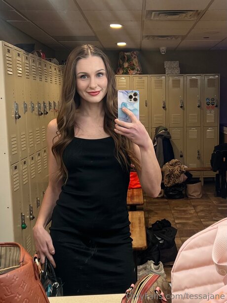 Tessajane pornographic actress pic