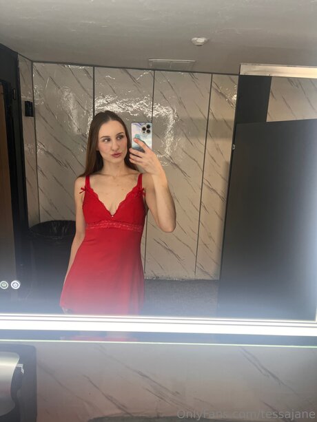 Tessajane nudes model pic