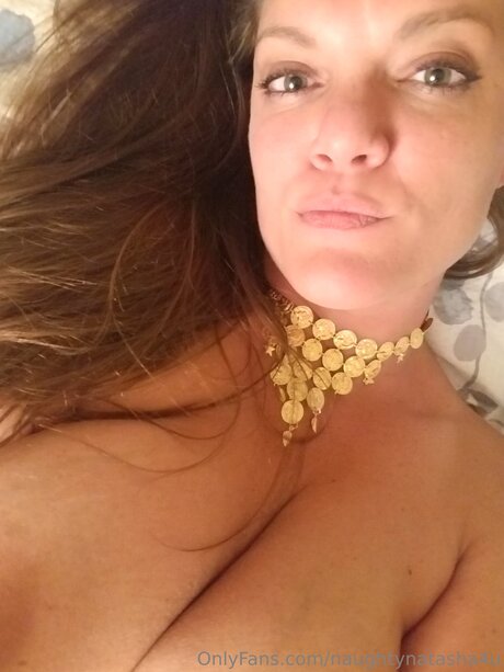 Naughtynatasha4u top actress pics