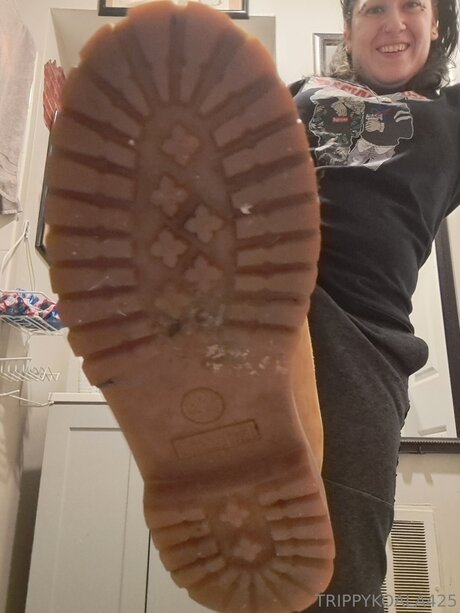 Trippykoala425 pornographic model archive