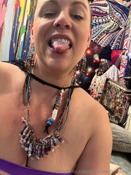 Thebza naked actress pictures