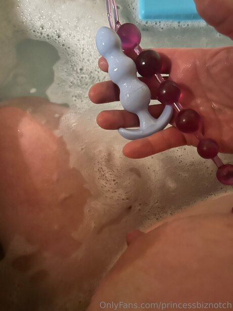 Thebza erotic pornstar photos