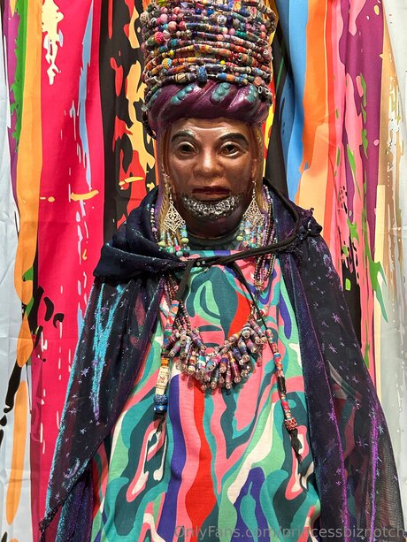 Thebza free actress pics