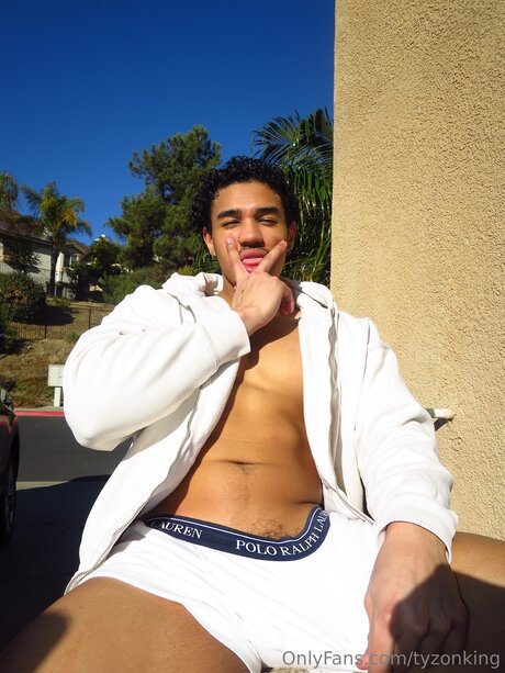 Tyzonking nice model photos