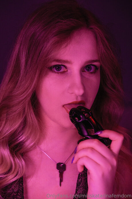 Misskatarinafemdom nice pornstar photo