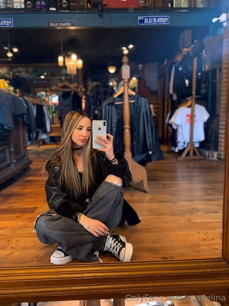 A Adelina nudes star photos