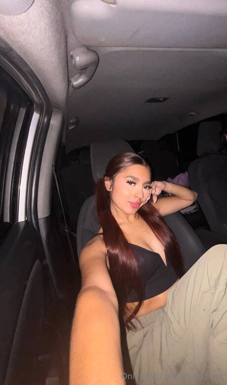 Aryalopezx adult actress image