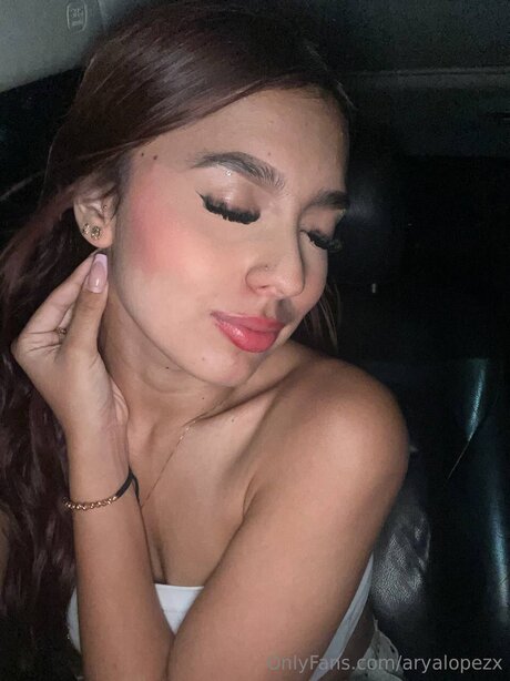 Aryalopezx xxx actress pics