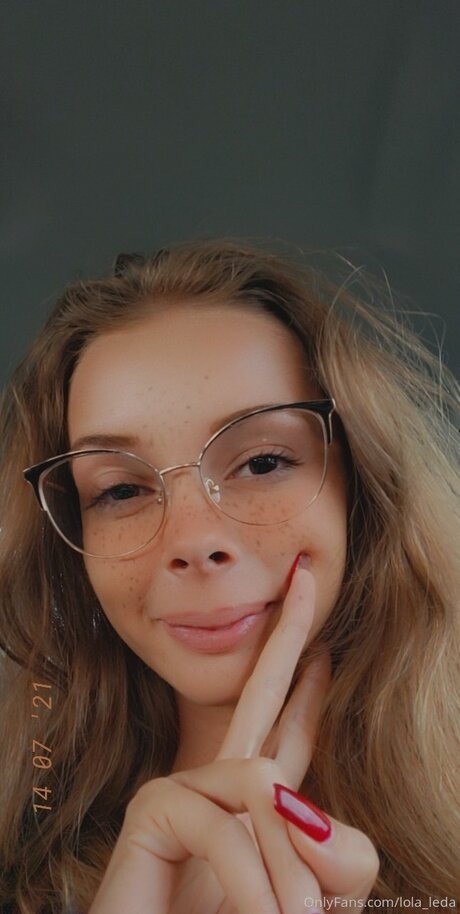 Lola Leda star sexy image