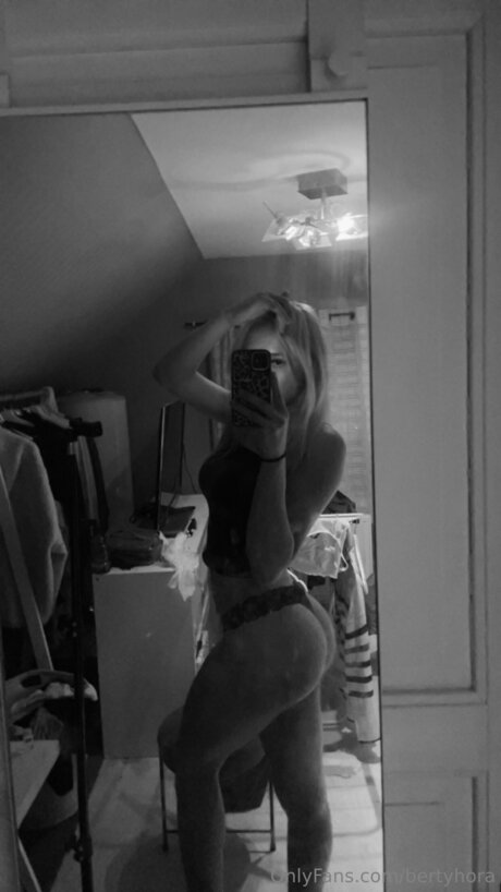 Bertyhora pornstar galleries