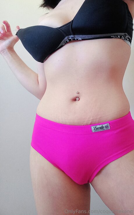 Coquettekenn naked pornstar image