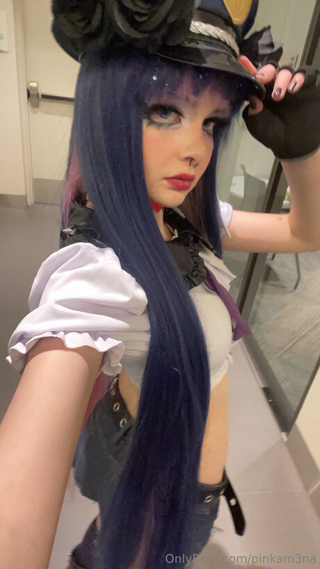 Pinkam3na sexy star pic