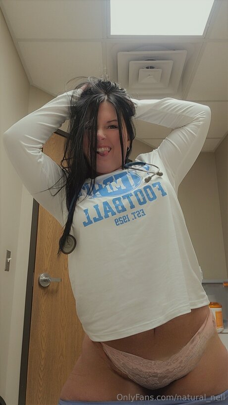 Natural Nell perfect model galleries