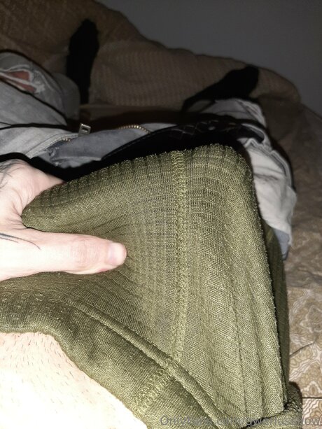 Qweriusshow pornstar erotic picture