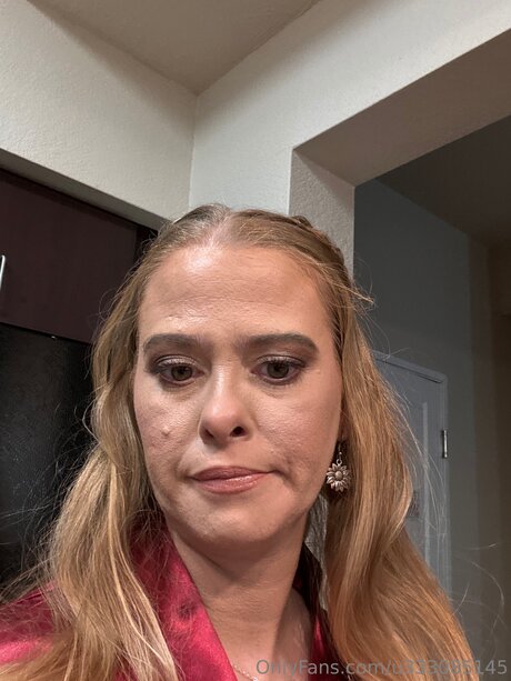 Icequeen6235 erotic star images