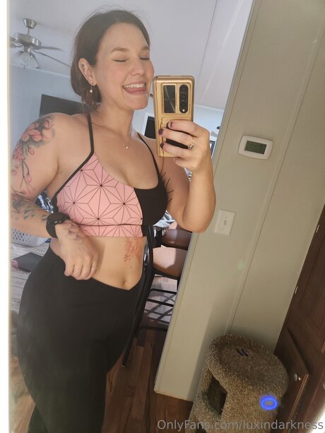 Luxindarkness star sex photos