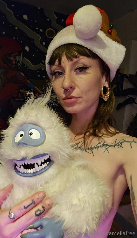 Meaganameliafree model hd image