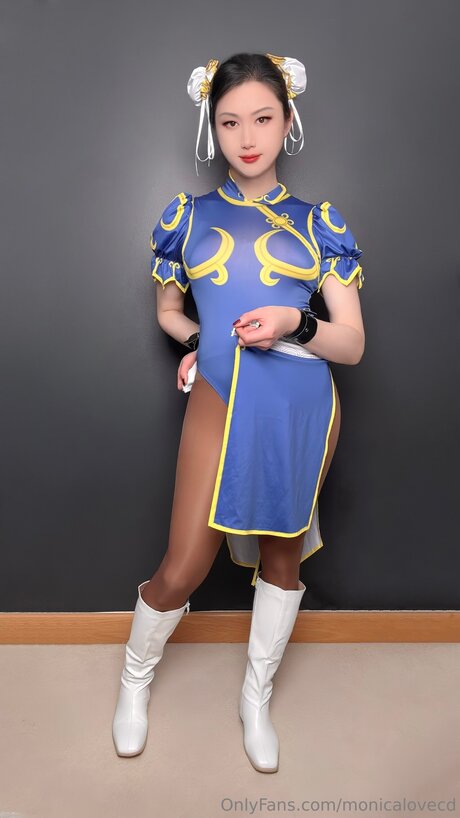 Monicalovecd naked actress img