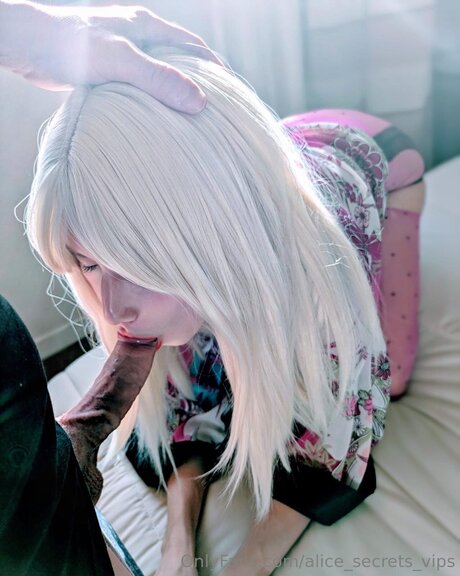 Alice Secrets Vips hot star pictures