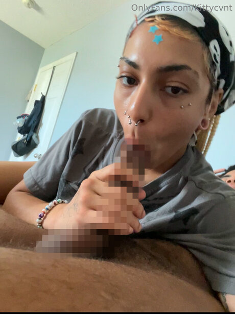 Kittycvnt nude star pictures