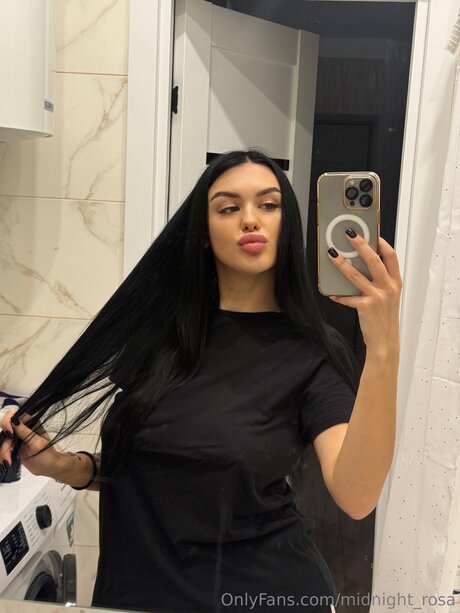 Midnight Rosa exclusive pornstar image