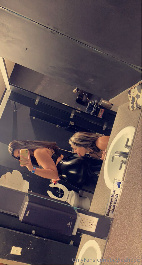 Bayleehope porn model pics