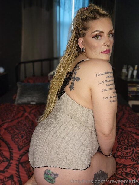 Steveemarie star nude pic