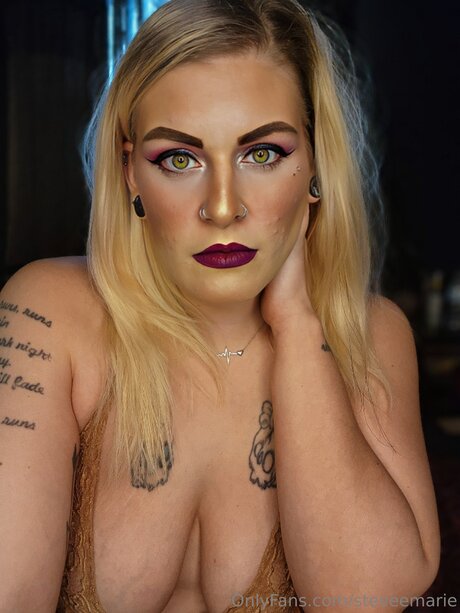 Steveemarie hot model archive