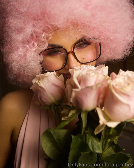 Floralpantiez hd model images