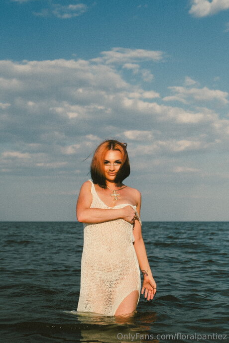 Floralpantiez top star gallery